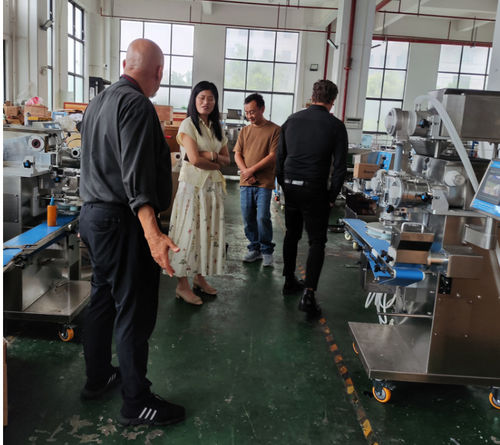 Latest company news about ผู้เข้าชมนิทรรศการเพิ่มขึ้น ผู้ซื้อทั่วโลกแสดงความสนใจอย่างมากในโปรตีนบาร์&บอล&บูราราตาของซานไฮปา